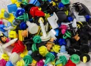 piston of fastening plastic products of the car during assembly